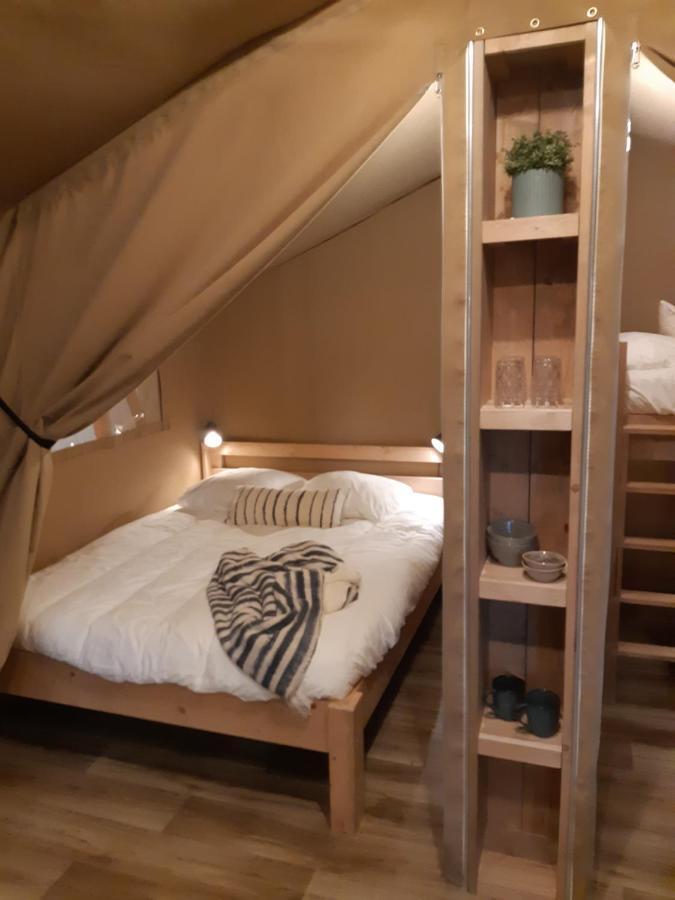 Tente Familiale Au Camping Hautoreille Bannes  ภายนอก รูปภาพ