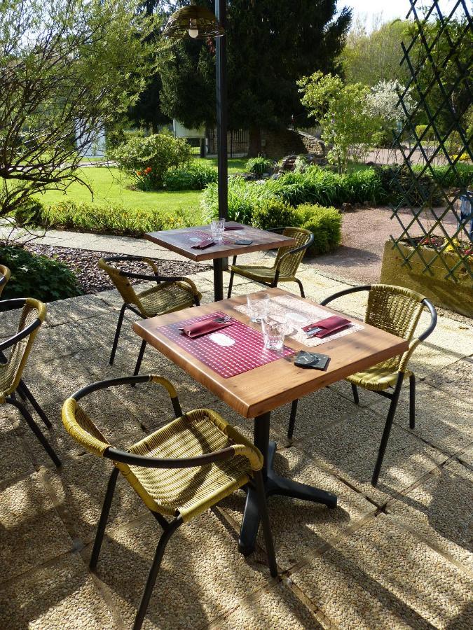 Tente Familiale Au Camping Hautoreille Bannes  ภายนอก รูปภาพ